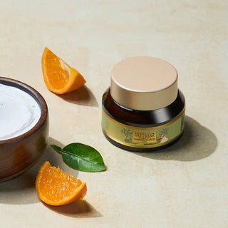 Day Cream with Sunscreen Texture – Lightweight Sandalwood Formula
