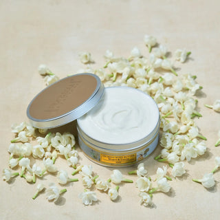 Creamy Body Butter Texture – Natural Body Butter with Mogra & Cocoa